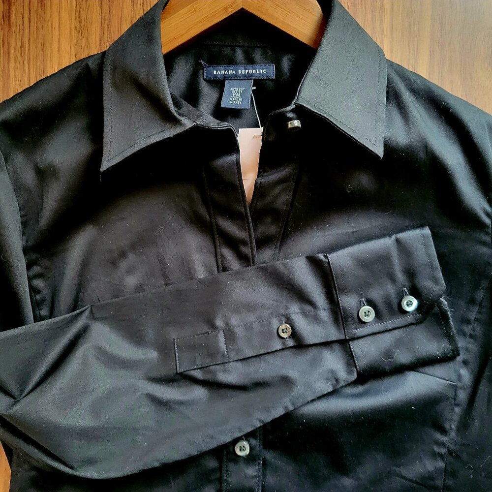 NWT Banana Republic Black Button Down Shirt